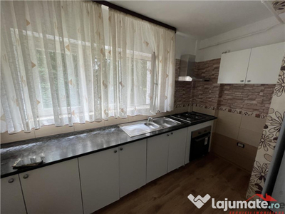 Apartament 2 camere transformat in 3, etaj 4, zona Brd- Piat