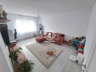 Apartament 3 camere de vanzare Canta