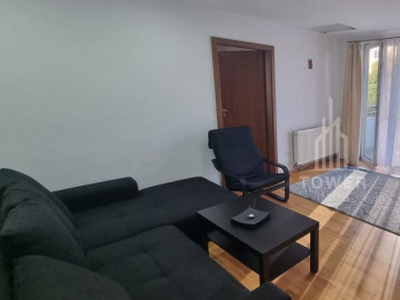 De Vânzare Apartament 3 camere - Zona Dioda/Calea Dumbr?...