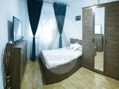 Vand apartament 3 camere Campului