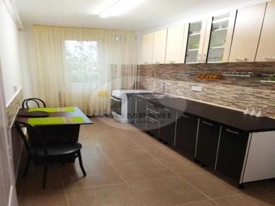 Vand apartament 3 camere Sopor