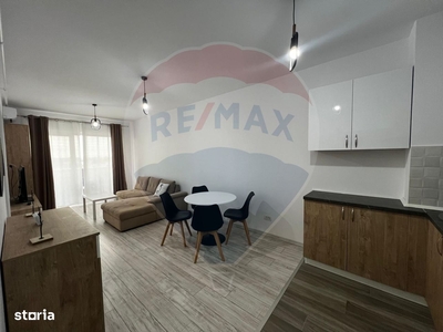 Apartament de vanzare, 3 camere, 61 mp, zona Vivo