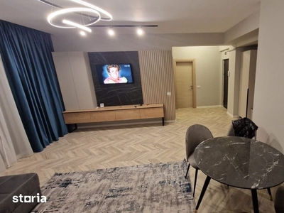 Apartament semidecomandat de inchiriat, cu 3 camere, in zona Donath