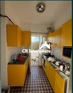 Apartament 2 camere, Romana