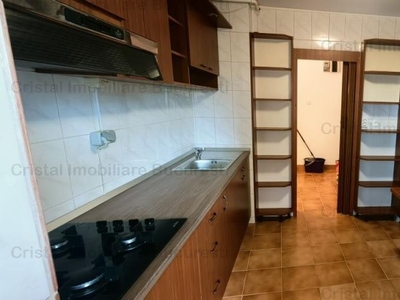 Apartament 3 camere de vanzare Gorjului