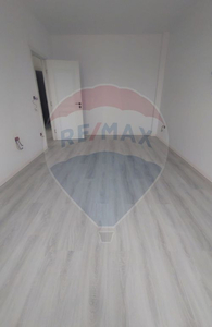 Apartament cu 4 camere