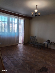 Apartament doua camere decomandate Hunedoara