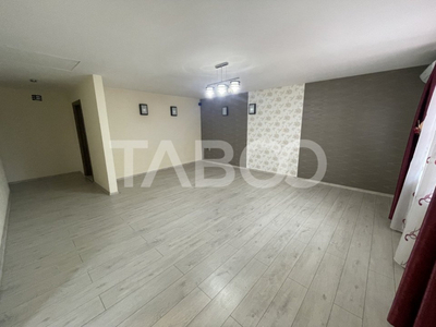 Apartament la casa cu 3 camere 92 mpu langa Promenada Mall S