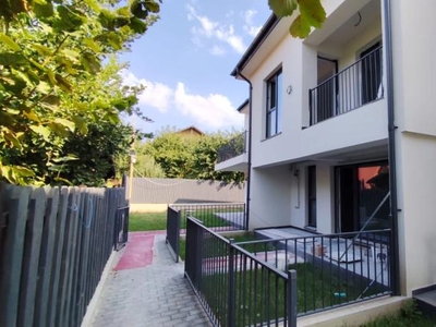 Apartament nou de vanzare, 3 camere, semidecomandat, 80 mp, Valea Lupului, Popas Pacurari, Cod 156105