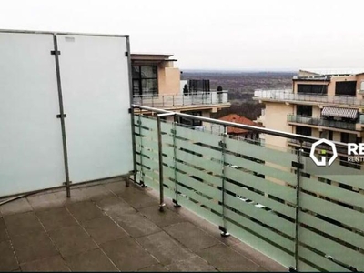 De vanzare! Penthouse cu 3 camere situat in Exclusive Residence - Copou