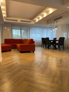 Duplex Premium 183 mp et 4 si 5 Terasa Parcare Lac Floreasca hotel Carol