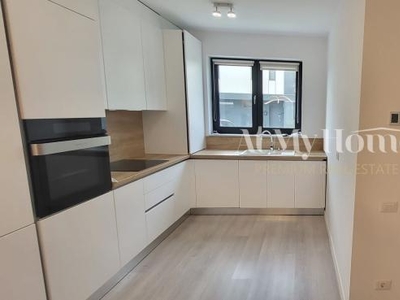 VILA NOUA 5 CAMERE/GRADINA/PIPERA- PRIMA INCHIRIERE