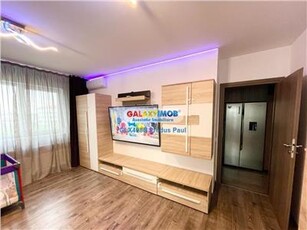 Vanzare Apartament cu 3 camere zona Metarulgiei