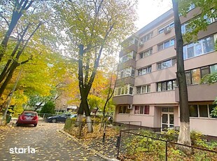 Apartament 2 camere - bloc reabilitat - centrala proprie - metrou Favo