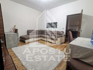 Apartament 2 camere la curte comuna