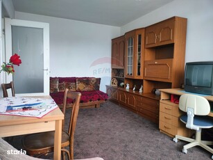 Apartament 2 camere,decomandat-etajul 6–53 mp