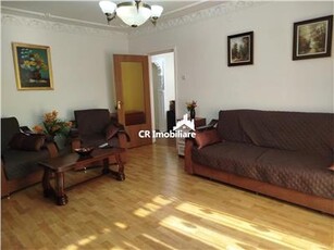 Apartament 4 camere Mall Vitan