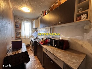 Apartament cu 2 camere si balcon de vanzare in Alba Iulia ZOna CETATE