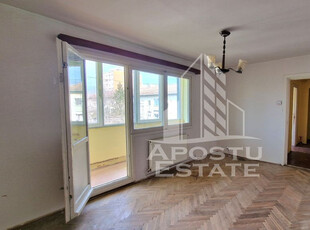 Apartament cu 3 camere