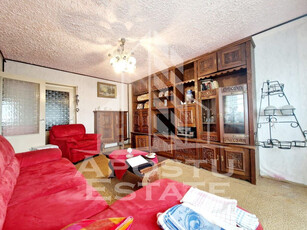 Apartament cu 3 camere