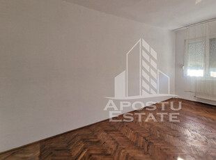 Apartament cu 3 camere