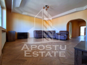 Apartament decomandat