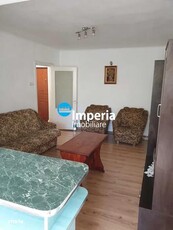 Podu Ros - Casa Sindicatelor, apartament 2 camere decomandat confort