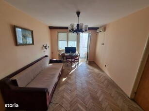 Tomis 3-apartament 2 camere decomandat -circular liber