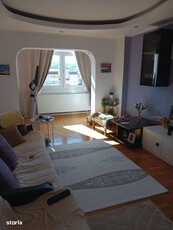 Vand apartament 3 camere