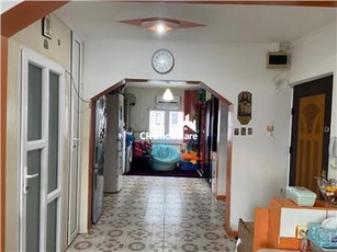 Vanzare apartament 4 camere Nerva Traian