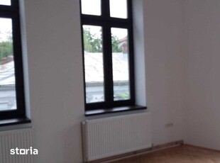 Apartament 3 camere Cug , 75 metri, etaj parter Cod:155067