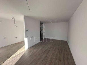 Apartament 2 camere in zona FABRICII