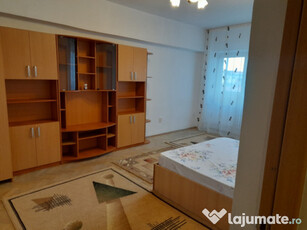 Apartament 2 camere - Ultracentral în Râmnicu-Vâlcea, 53 mp