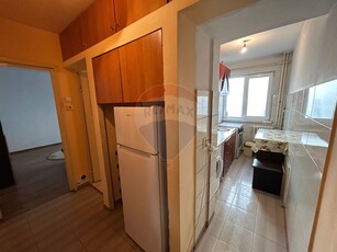 Apartament 2 camere vanzare in bloc de apartamente Dolj, Craiova, Craiovita Noua