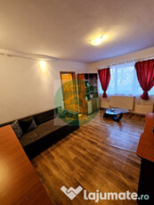 Apartament 2 camere, zona Liceului nr. 2