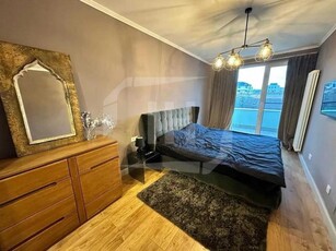 Apartament 3 camere, 2 niveluri, modern, parcare, zona Piata Mihai Viteazu