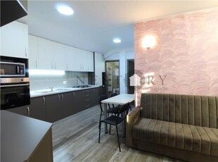 Apartament 3 camere, etaj 1, parcare, Buna Ziua, str.Macesului de inchiriat