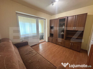 Apartament cu 2 camere, 54 mp, zona Cetate