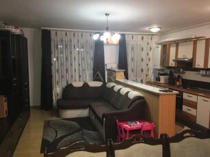 Apartament cu 2 camere de vanzare, Floresti