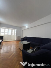 Apartament cu 3 camere B-dul Independentei