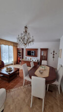 Apartament cu 4 camere