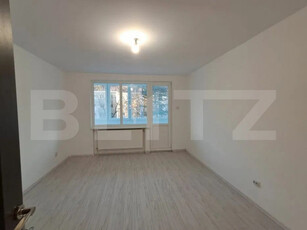 Apartament decomandat cu 2 camere