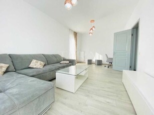 Apartament Decomandat, cu Parcare, Cartierul Europa!