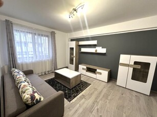 Apartament modern 3 camere, de inchiriat, zona Urusagului