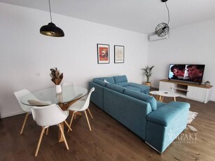 Apartament modern cu 2 camere+gradina spatioasa, langa The Office