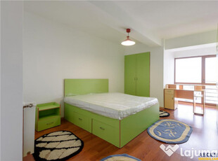 Apartament spatios, in eleganta prezentare, Central, Ghimbav