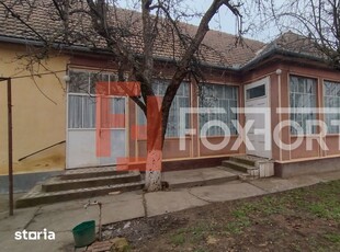 Casa individuala 4 camere, Sacalaz – Teren 1372 mp, 2 Garaje