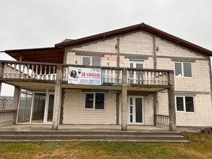 Casavila 4 camere vanzare in Dolj, Valea Lungului