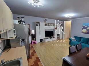 OPORTUNITATE! Apartament 2 camere, etaj intermediar, parcare, zona Eroilor!