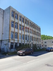 Spatii de birouri clasa vanzare, 1289 mp in Brasov, Carierei